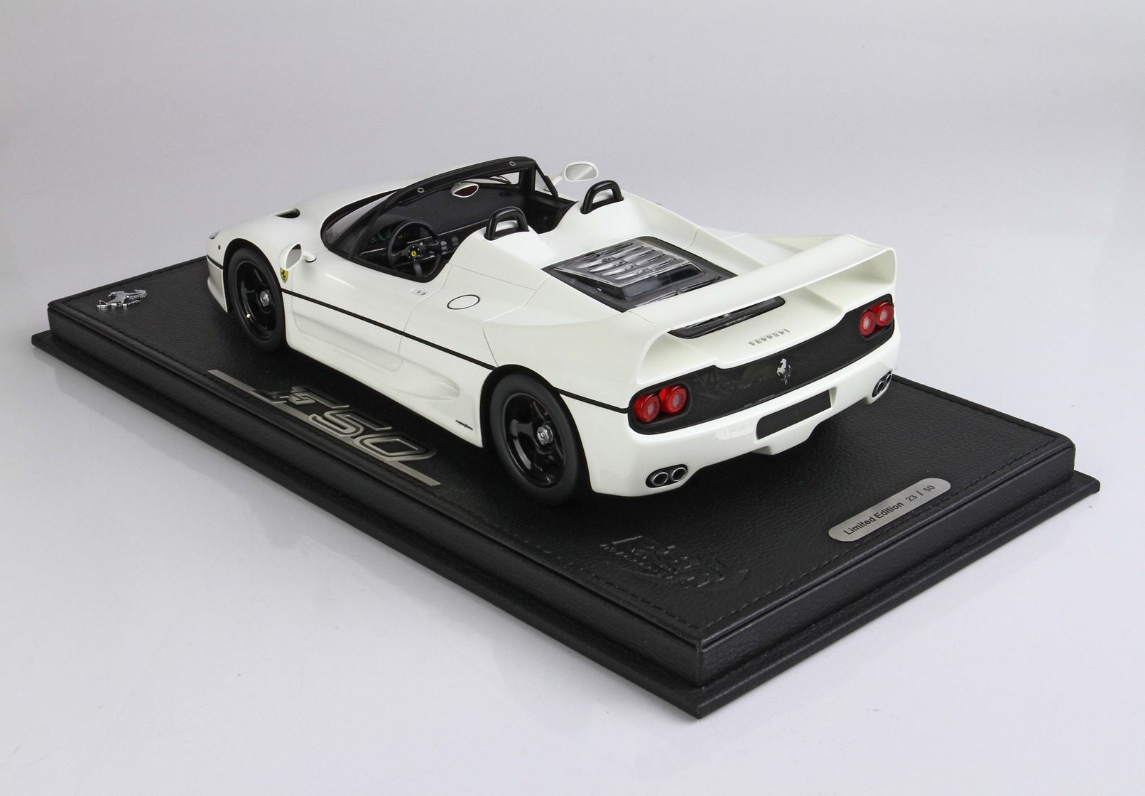 Modellino Auto Maisto 1/18 Ferrari F50 Spider